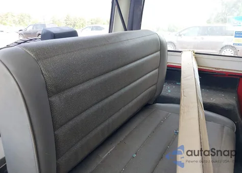 1995 Jeep Wrangler / Yj Se z USA, uszkodzony, nr VIN 1J4FY29S4SP212407